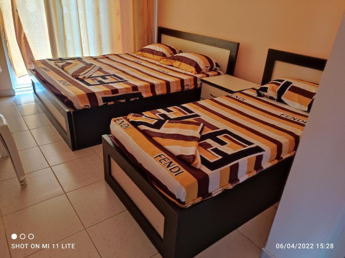 Grandino Holiday Rooms&Apartments 乌尔齐尼 外观 照片