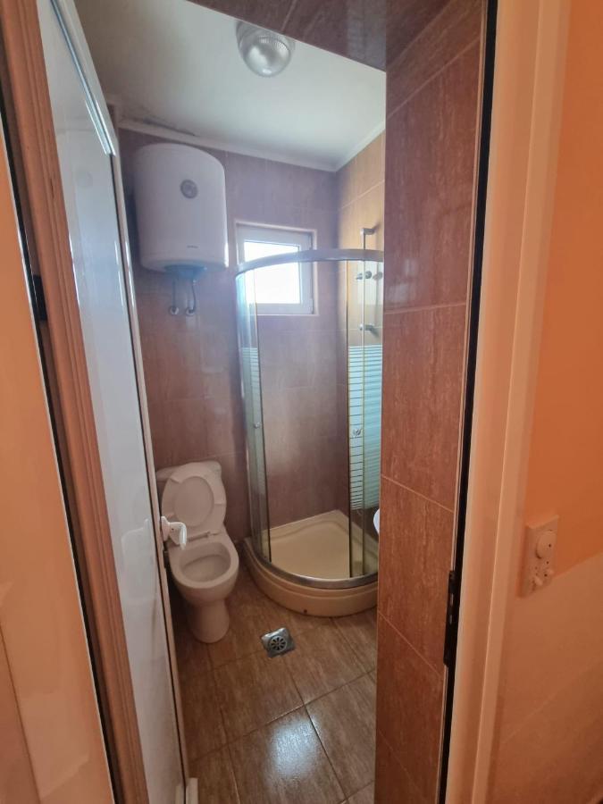 Grandino Holiday Rooms&Apartments 乌尔齐尼 外观 照片